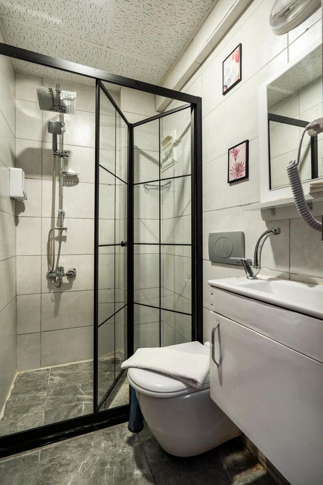 Malakat Istanbul Hotel&Spa Bagian luar foto